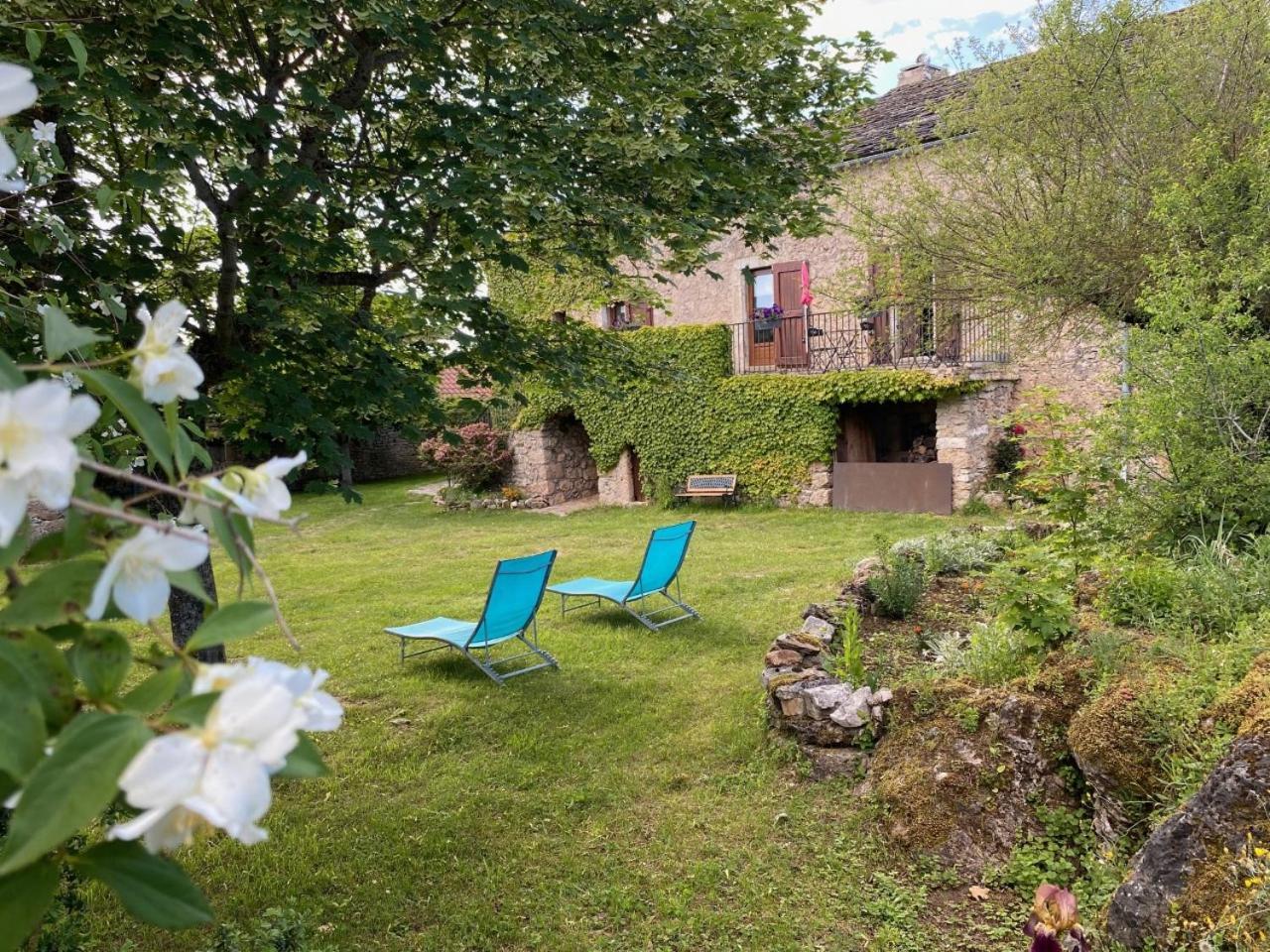 Auberge De Cadenas Veyreau 외부 사진